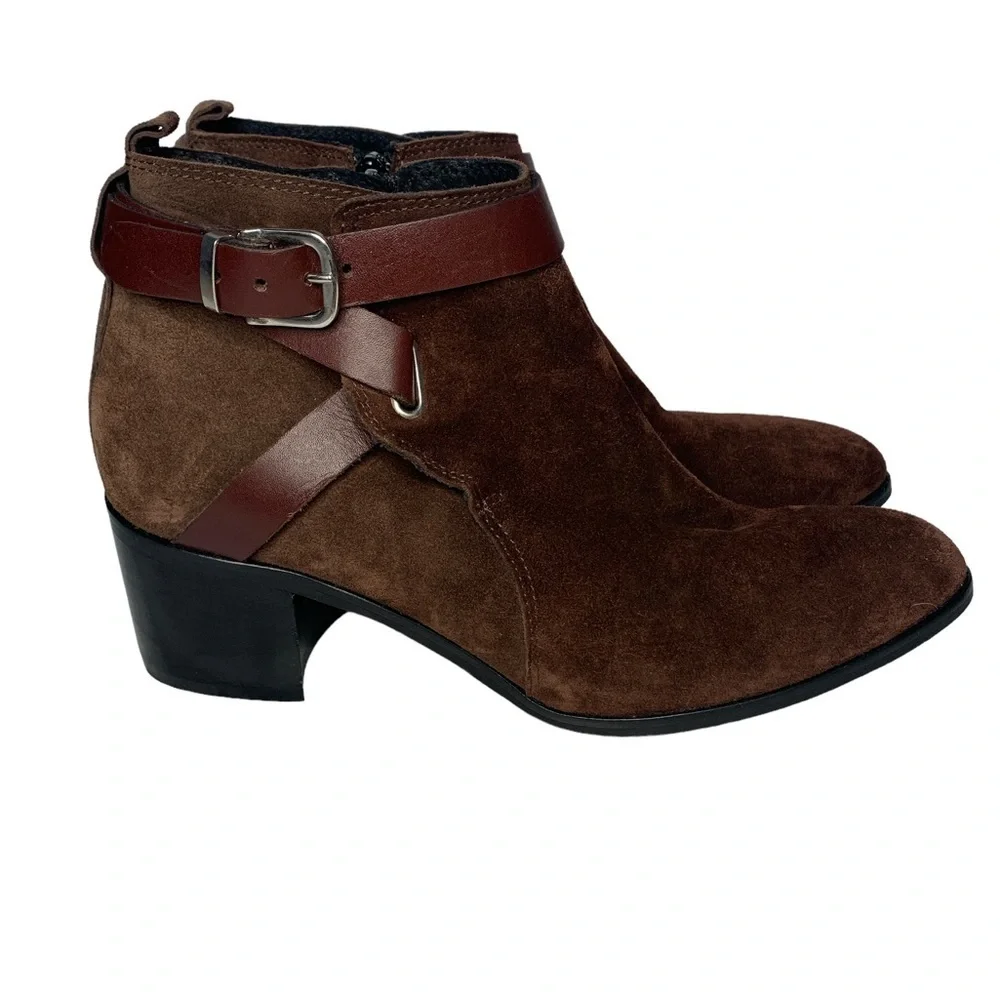 Charles David Gianni Suede Booties in Merlot‎